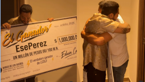 Eduin Caz le regala un millón de pesos a Ese Pérez